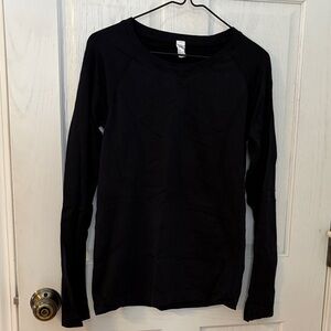 Elegant Black Long Sleeve Women's Tee